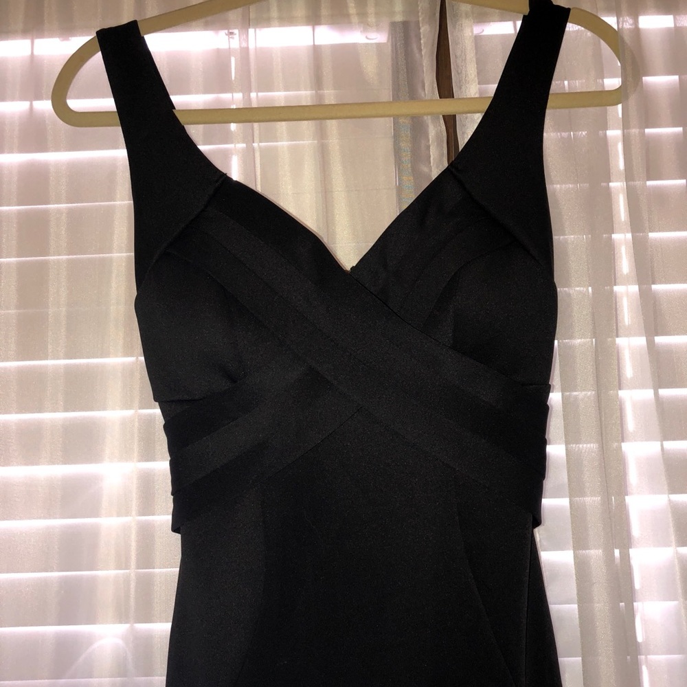 Beatiful long black dress..  Classic for Events!